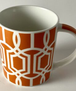 Alternative view of Queen’s Retro Orange Geometric Mug